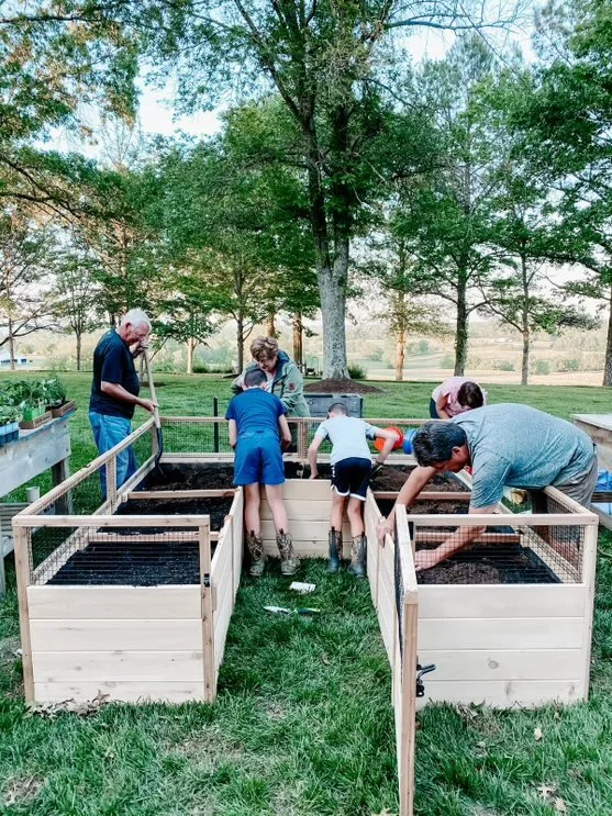 8x8 Raised Garden Bed Gardening Kit - J. Batt