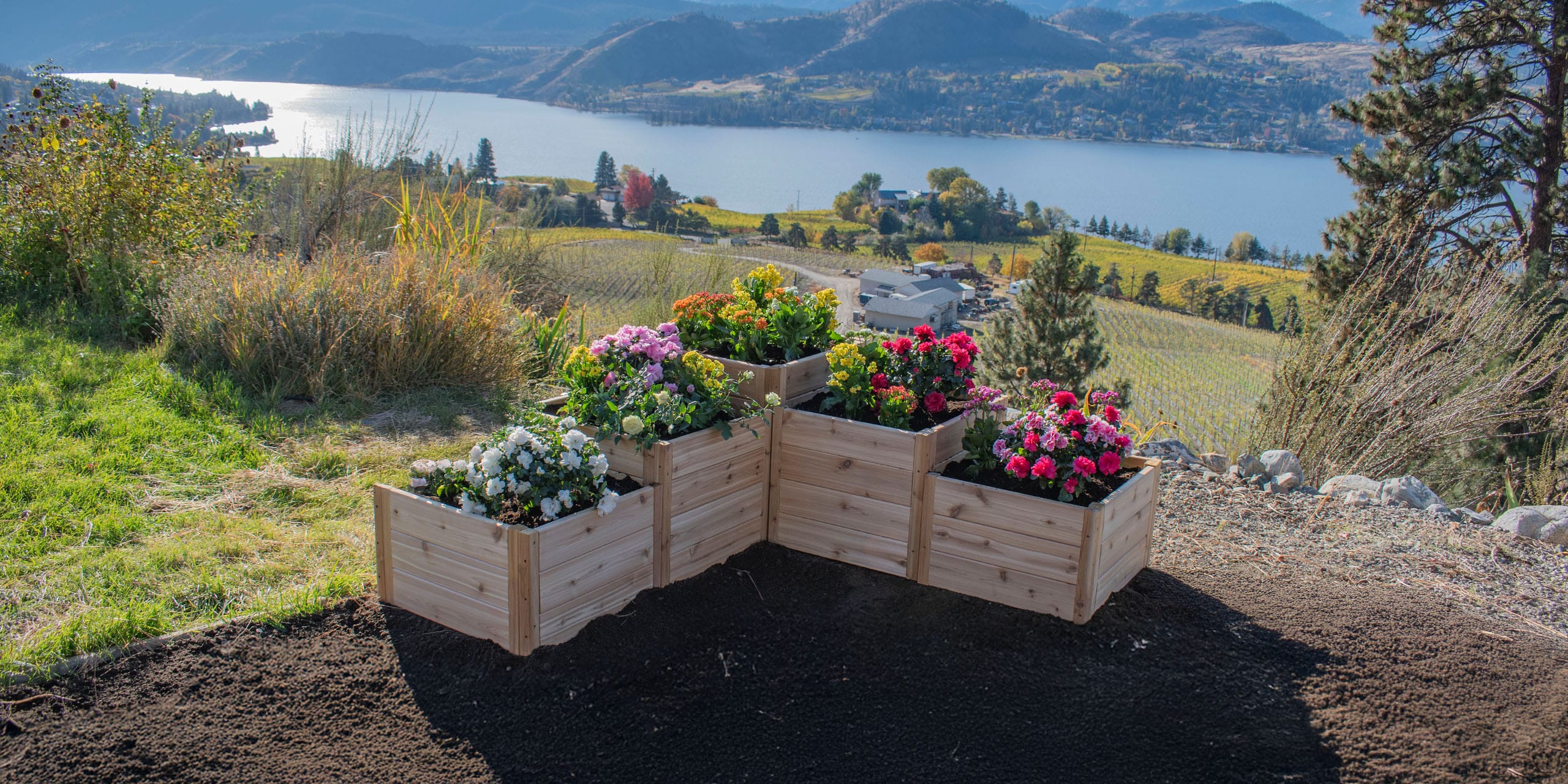 5.5×2 Tiered L-Shaped Garden Bed – Western Red Cedar Kit banner 1 5.5×2 Tiered L-Shaped Garden Bed – Western Red Cedar Kit banner 1